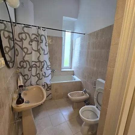 The Park Prestige Palace